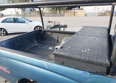 1997 Toyota Tacoma from USA, damaged, VIN 4TANL42N2VZ255051